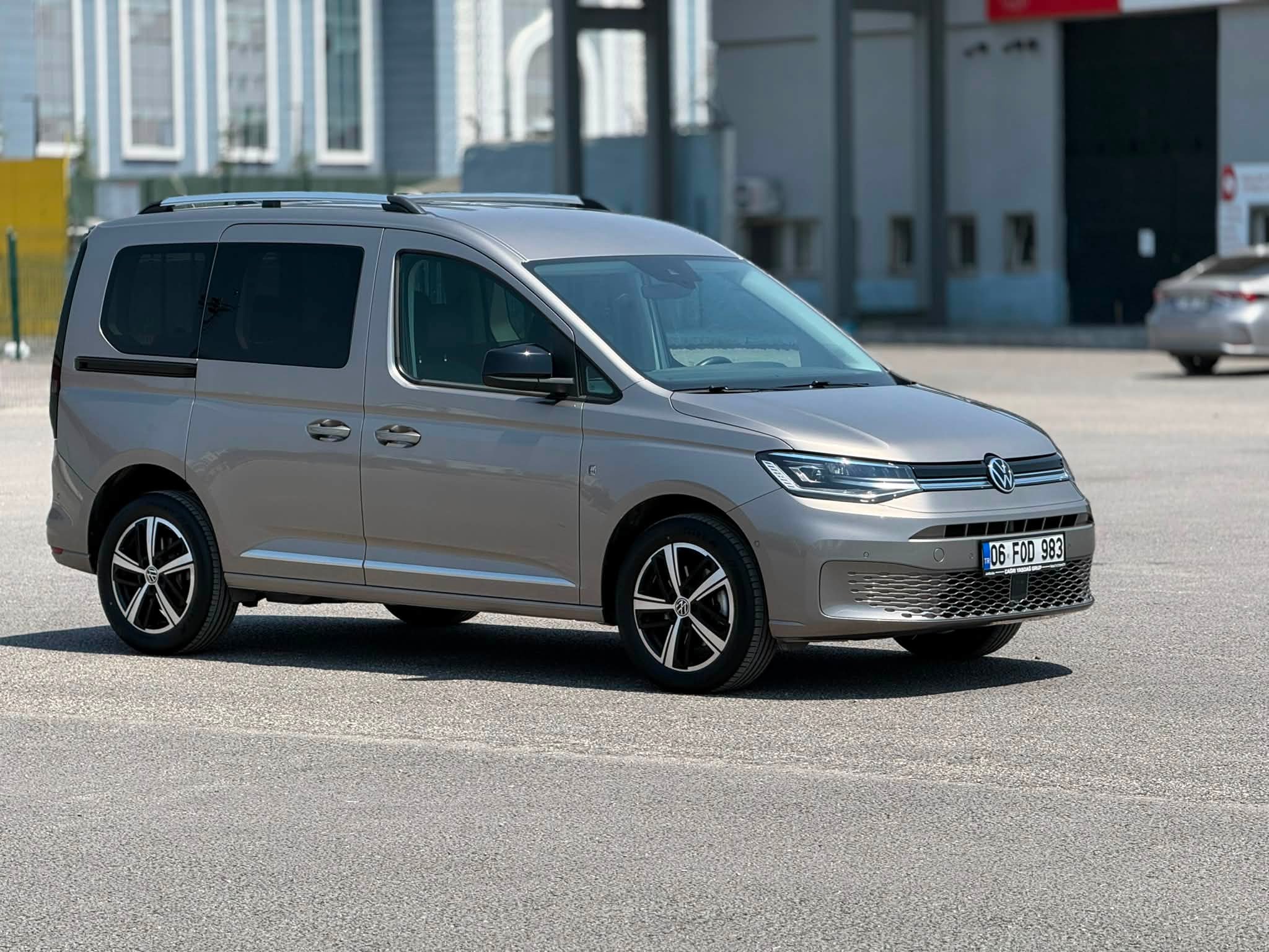 Selamın aleyküm 2023 model style 2.0TDI otomatik full aracım